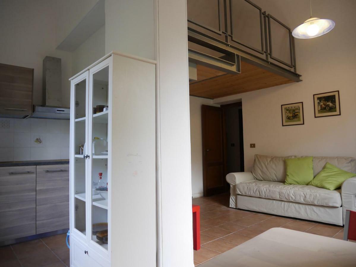 Monolocale In Villa Кастильончело Екстериор снимка